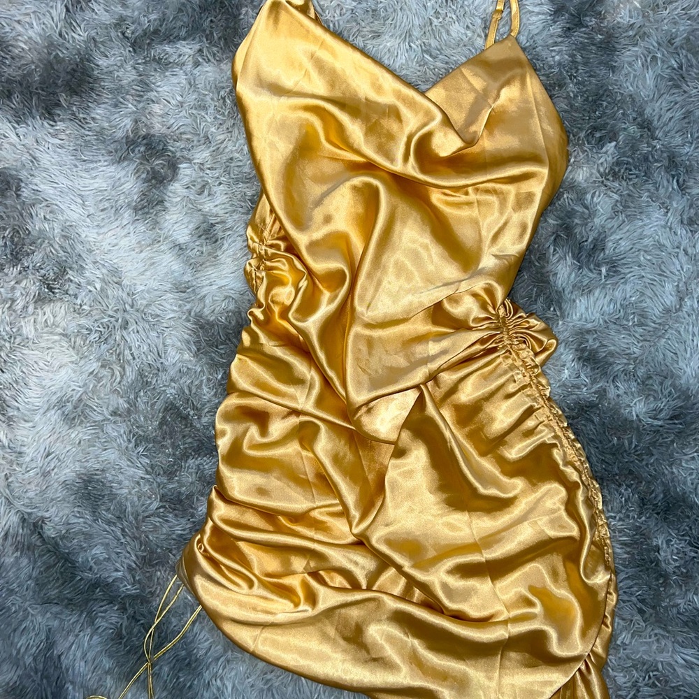 Basic satin spaghetti strap dress